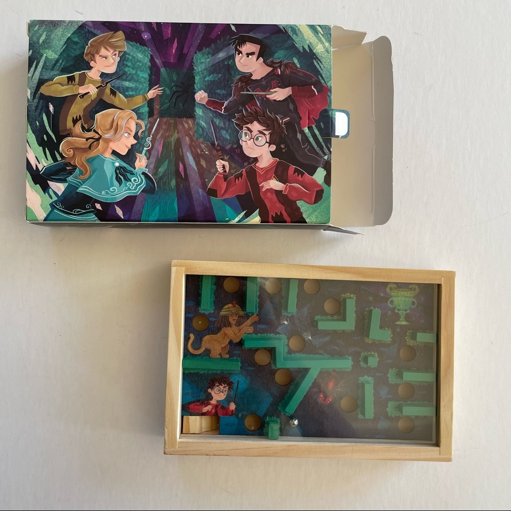 RARE LitJoy Crate Triwizard Maze Wooden Game
